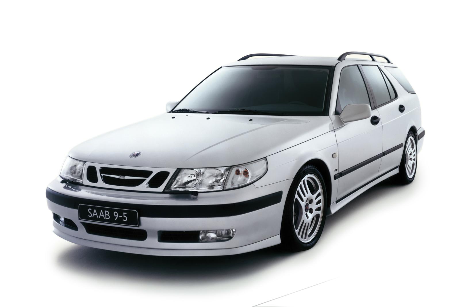 SAAB 9-5 00>