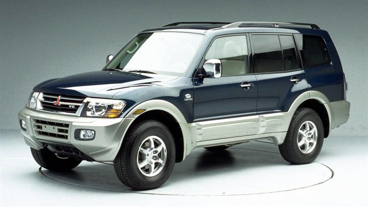 MITSUBISHI PAJERO 01/01>