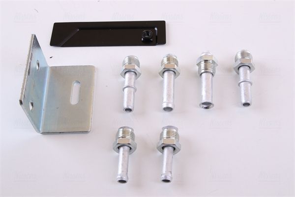 NISSENS Radiatore, Raffreddamento motore 61036