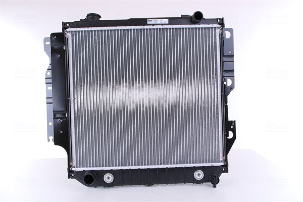 NISSENS Radiatore, Raffreddamento motore 61036