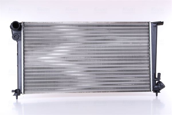 NISSENS Radiatore, Raffreddamento motore 61315