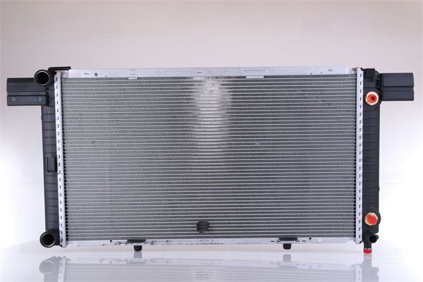 NISSENS Radiatore, Raffreddamento motore 62533